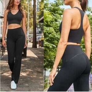 SPANXshape Booty Boost Flare Pant Very Black M